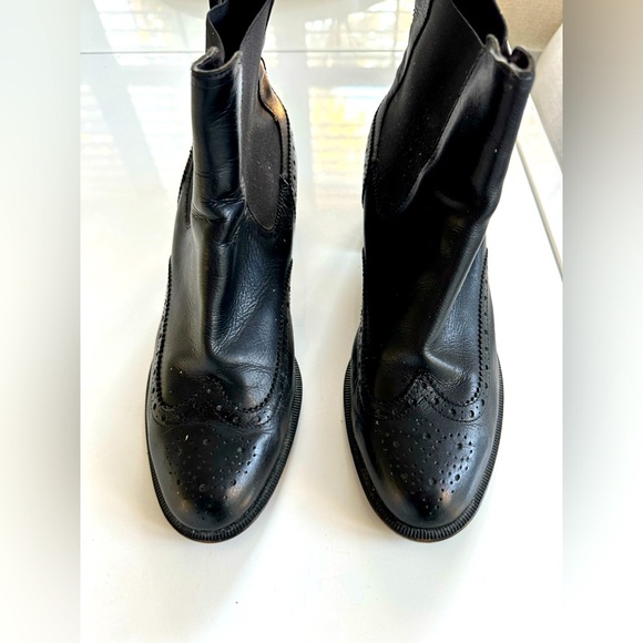 Black Italian leather Chelsea boots - Picture 8 of 10